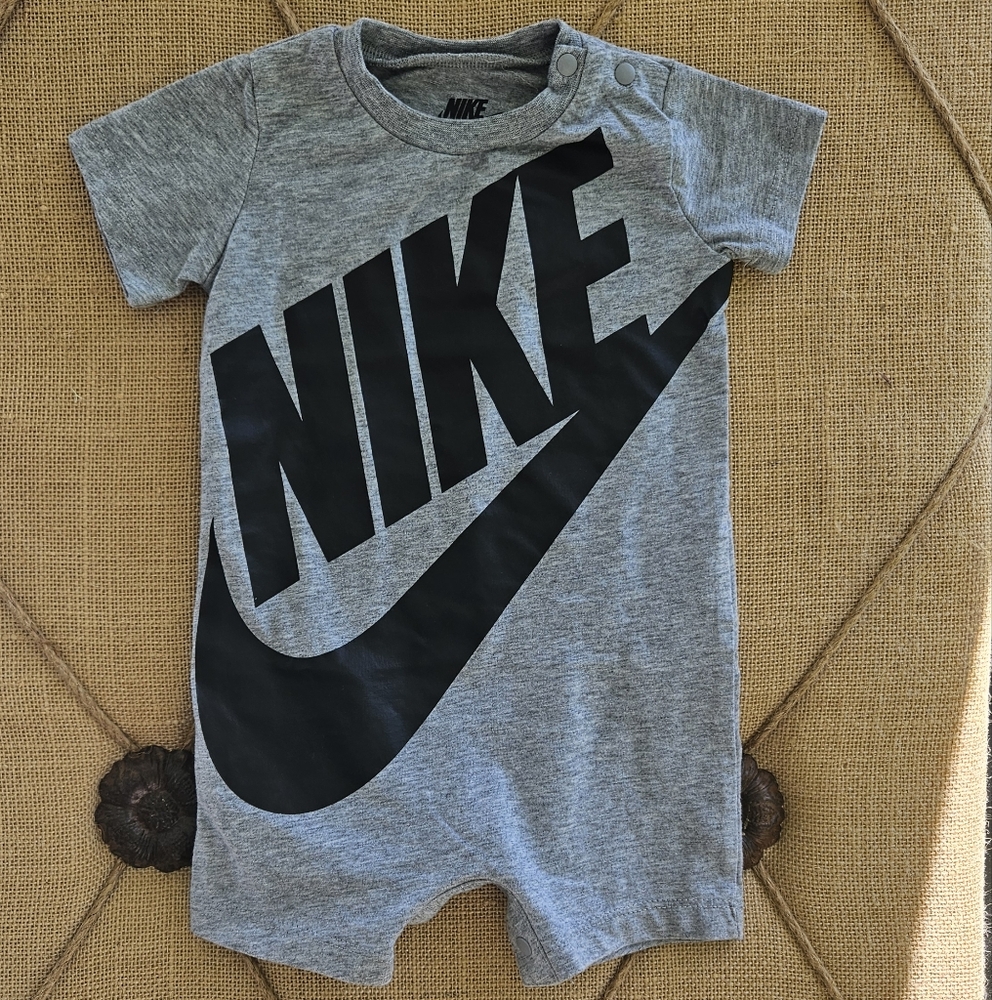 Nike Gray and Black Logo Onesie 6 Months